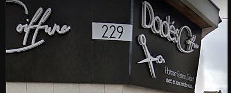 Enseigne du salon Dades Coiffures, 229 rue de la République, Saint-Pol-sur-Mer